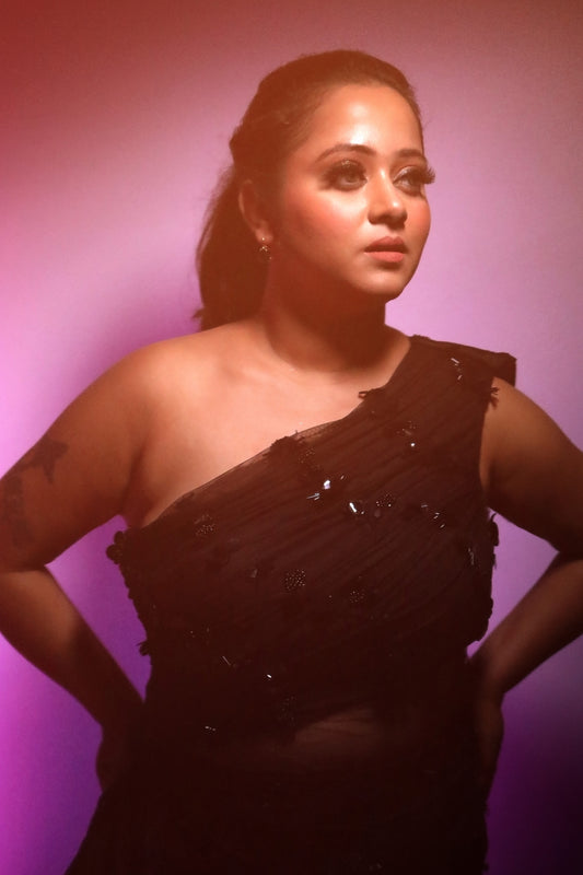 Asmita Dutta in Modo Caldo black one-shoulder sleeveless embellished dress with side drape for Mrs. India Legacy Pageant