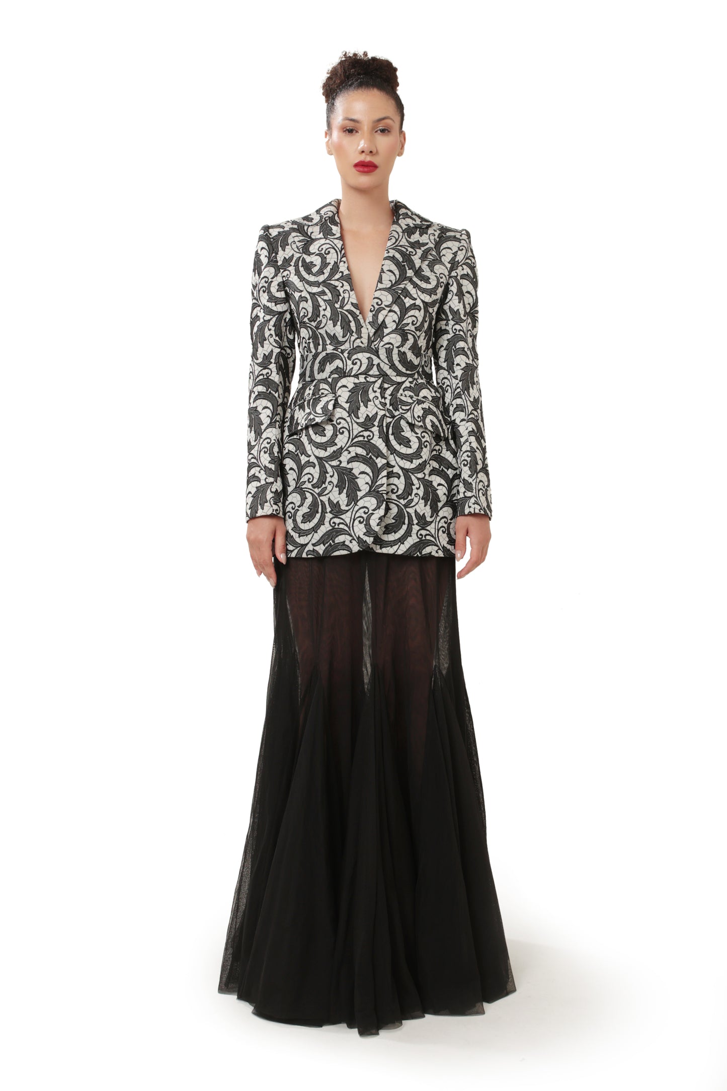 BLACK AND WHITE SOVEREIGN BLAZER SET