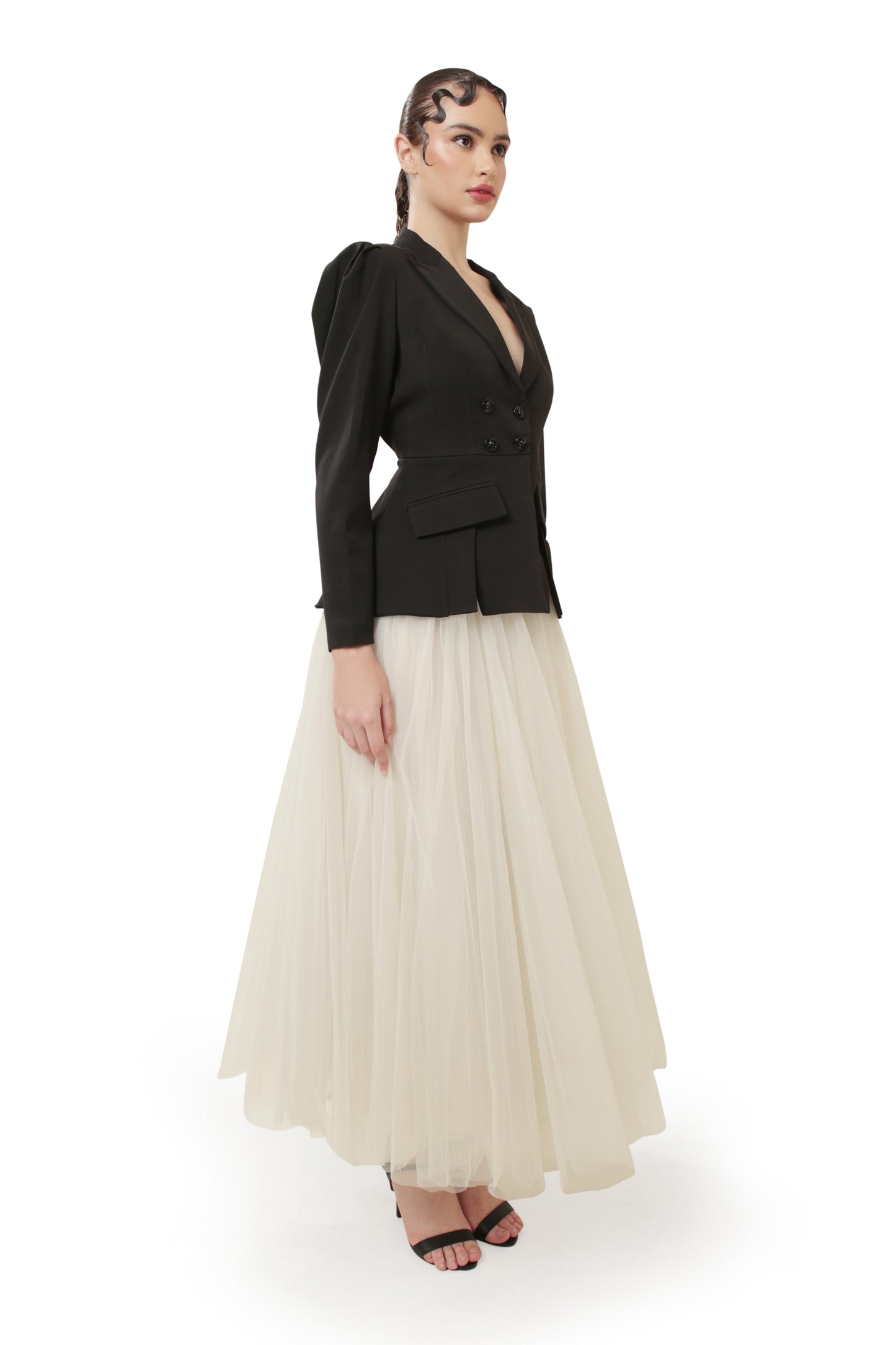 BLACK AND WHITE ECHELON BLAZER SET