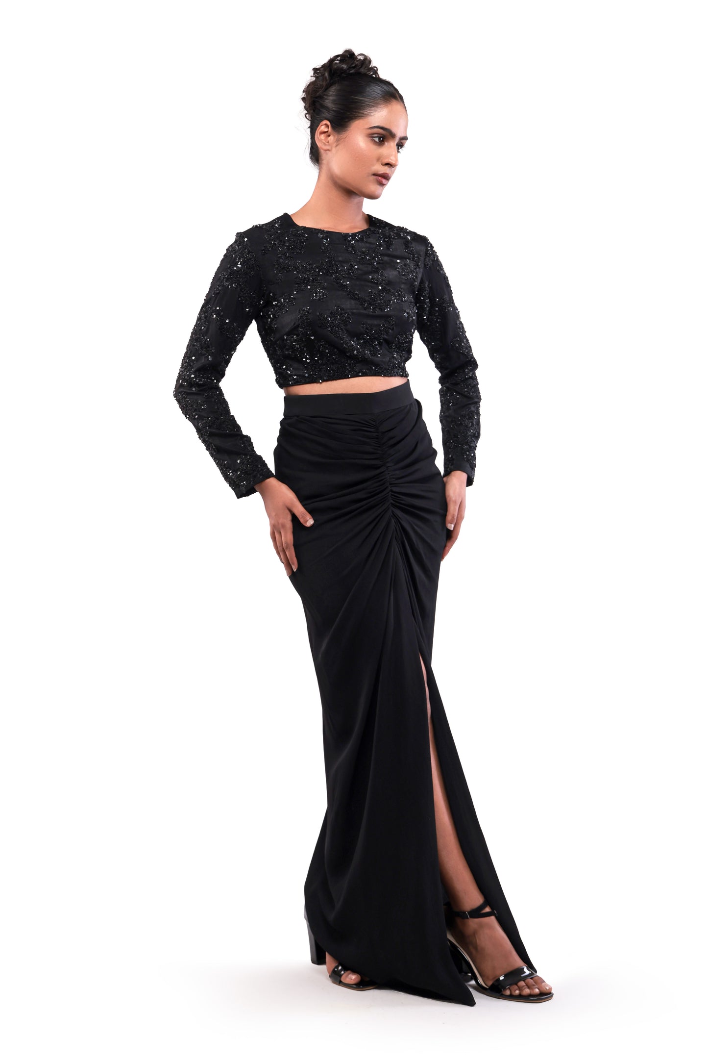BLACK ASHEN GLASS SKIRT SET