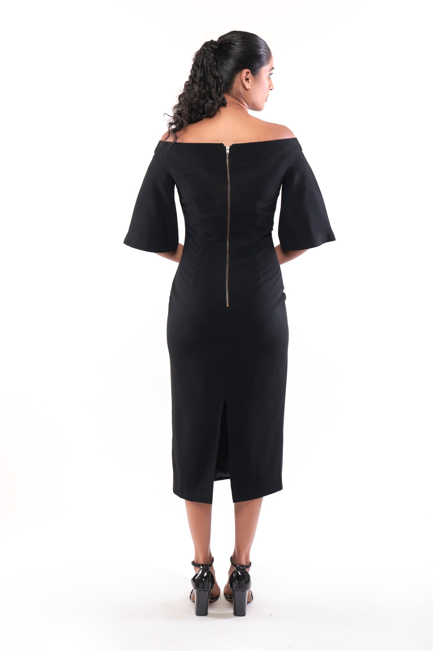 BLACK BOLD AXIS DRESS