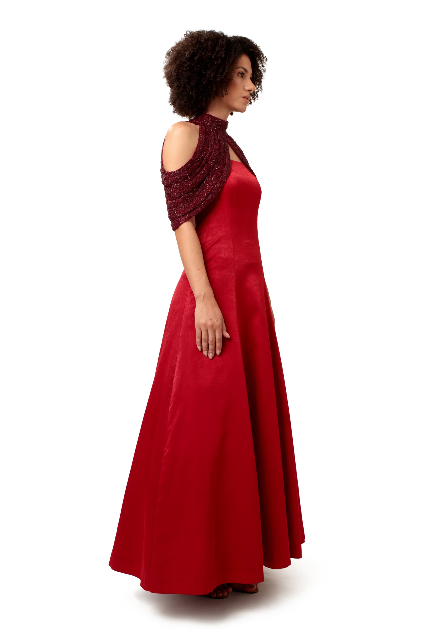 Modo Caldo red velvet satin A line flared gown with straight neck hand embroidery cape collar for evening cocktail wedding wear