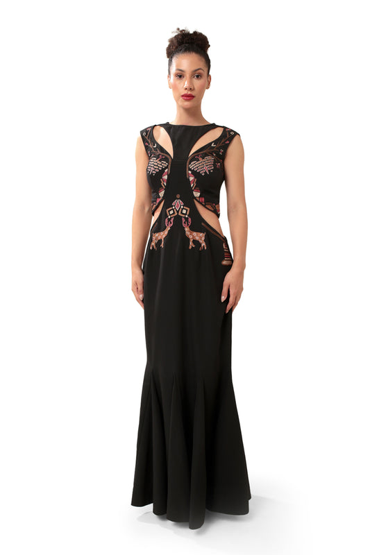 BLACK CONFIDENT CUT DRESS