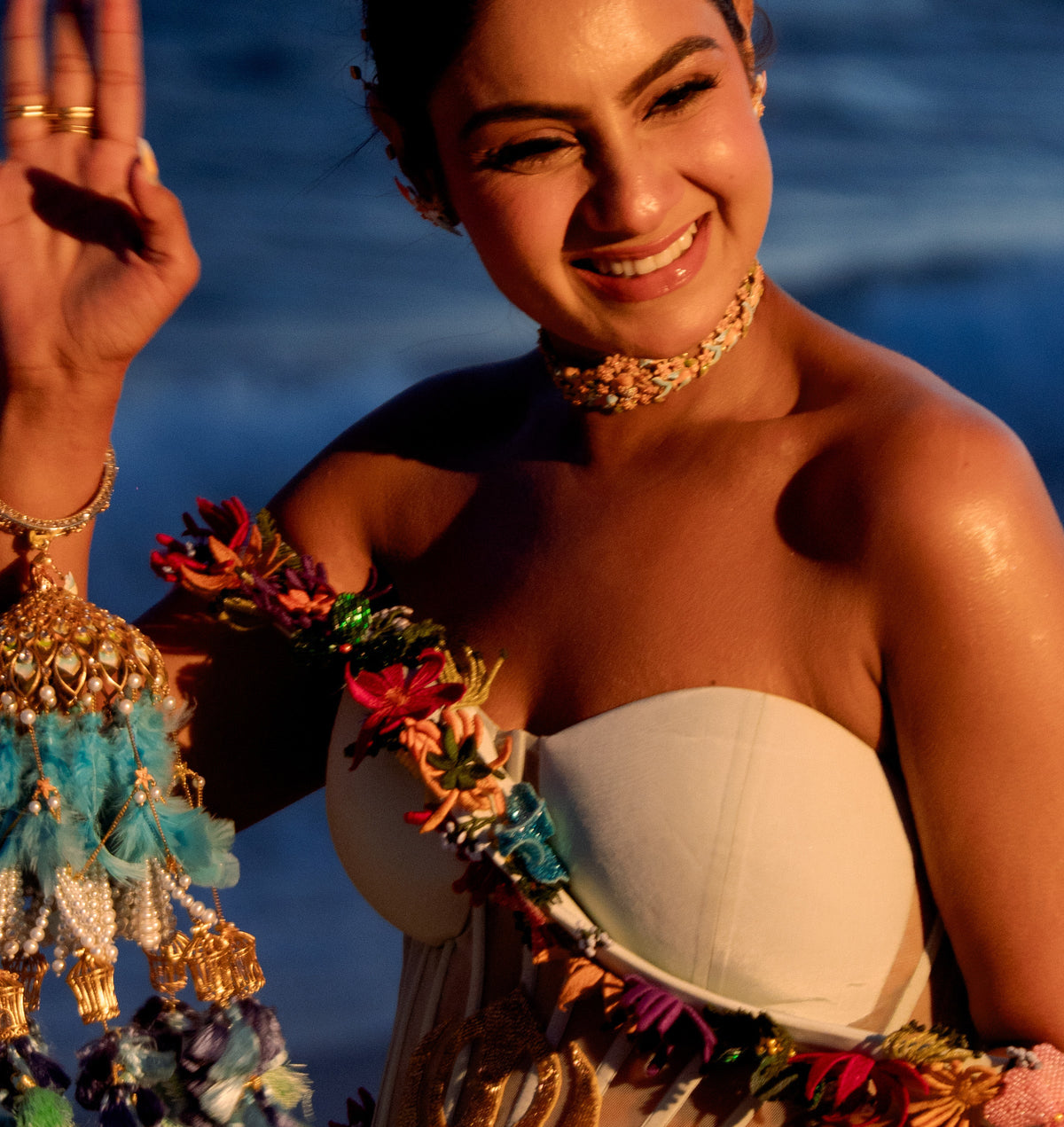 Pavitra Kaur laughing in Natkhat Zindagi, a mint green corset with embroidered flower sleeves